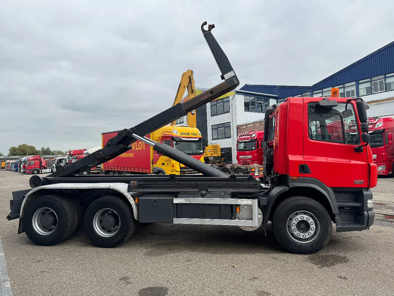 DAF CF 85.430 6X4 EURO 3 FULL STEEL VDL 25 TON - Koukkulava kuorma-auto: kuva DAF CF 85.430 6X4 EURO 3 FULL STEEL VDL 25 TON - Koukkulava kuorma-auto DAF CF 85.430 6X4 EURO 3 FULL STEEL VDL 25 TON - Koukkulava kuorma-auto: kuva DAF CF 85.430 6X4 EURO 3 FULL STEEL VDL 25 TON - Koukkulava kuorma-auto