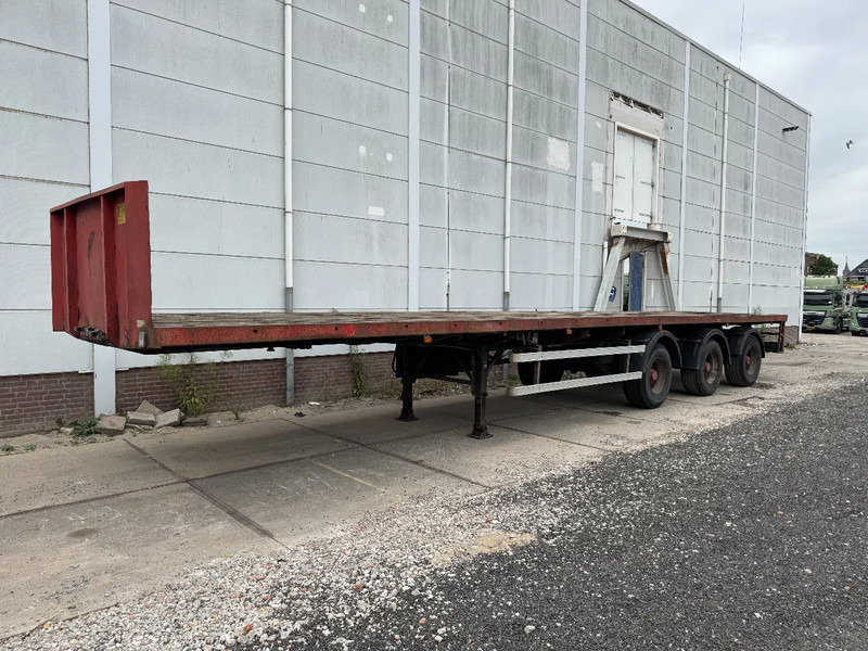EKW O4 DA 3X SAF AXLE - Lavapuoliperävaunu: kuva EKW O4 DA 3X SAF AXLE - Lavapuoliperävaunu EKW O4 DA 3X SAF AXLE - Lavapuoliperävaunu: kuva EKW O4 DA 3X SAF AXLE - Lavapuoliperävaunu