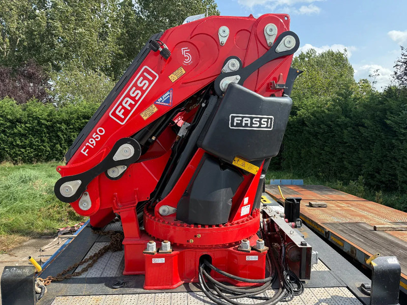 FASSI 8 x HYDR + 3 X MANUEL, REMOTE CONTROLE, WINCH 5630 KG, WITH SEPARATE BOX WITH HYDROVEN POWERPACK 30KW AND OIL TANK. F1950RAF 2. - Puomi: kuva FASSI 8 x HYDR + 3 X MANUEL, REMOTE CONTROLE, WINCH 5630 KG, WITH SEPARATE BOX WITH HYDROVEN POWERPACK 30KW AND OIL TANK. F1950RAF 2. - Puomi FASSI 8 x HYDR + 3 X MANUEL, REMOTE CONTROLE, WINCH 5630 KG, WITH SEPARATE BOX WITH HYDROVEN POWERPACK 30KW AND OIL TANK. F1950RAF 2. - Puomi: kuva FASSI 8 x HYDR + 3 X MANUEL, REMOTE CONTROLE, WINCH 5630 KG, WITH SEPARATE BOX WITH HYDROVEN POWERPACK 30KW AND OIL TANK. F1950RAF 2. - Puomi