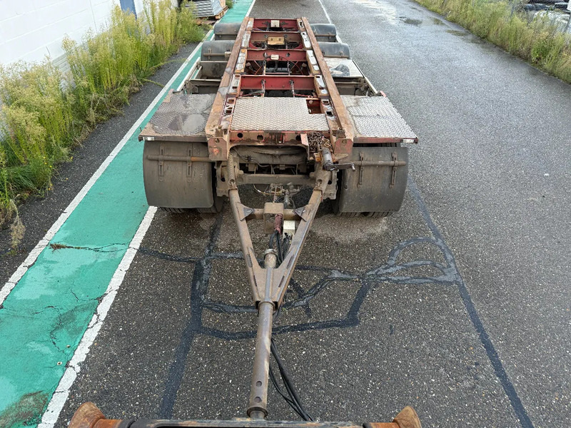 Floor 3 AS - BPW + LIFTING AXLE - Konttialus/ Vaihtokuormatilat perävaunu: kuva Floor 3 AS - BPW + LIFTING AXLE - Konttialus/ Vaihtokuormatilat perävaunu Floor 3 AS - BPW + LIFTING AXLE - Konttialus/ Vaihtokuormatilat perävaunu: kuva Floor 3 AS - BPW + LIFTING AXLE - Konttialus/ Vaihtokuormatilat perävaunu
