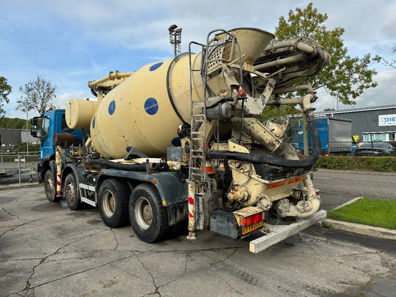 Leasing Iveco Eurotrakker 410 8X4 CIFA PUMP 24M + MIXER FULL STEEL + REMOTE CONTROL Iveco Eurotrakker 410 8X4 CIFA PUMP 24M + MIXER FULL STEEL + REMOTE CONTROL: kuva Leasing Iveco Eurotrakker 410 8X4 CIFA PUMP 24M + MIXER FULL STEEL + REMOTE CONTROL Iveco Eurotrakker 410 8X4 CIFA PUMP 24M + MIXER FULL STEEL + REMOTE CONTROL