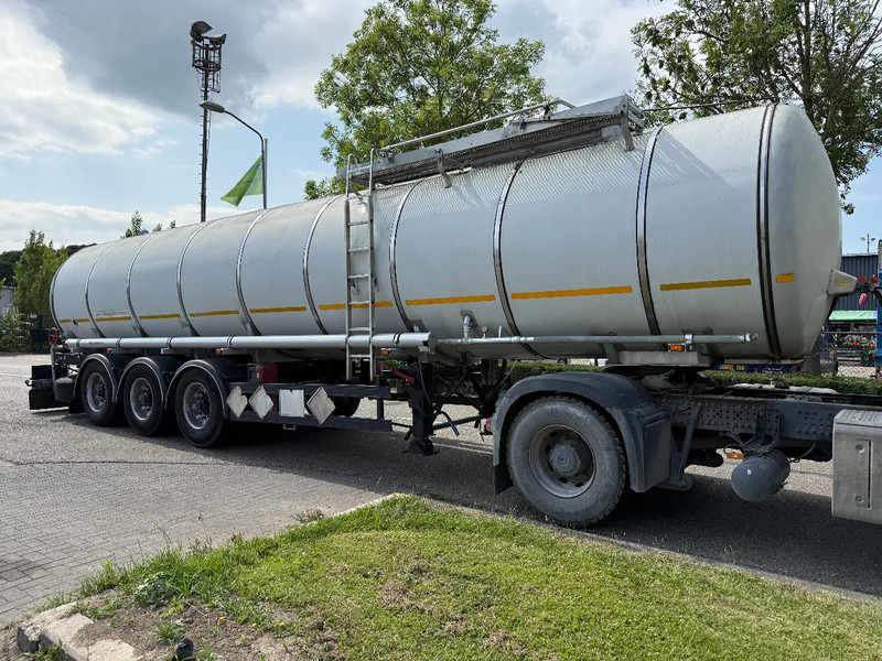 Kässbohrer BITUM - 32000 LITER - 1 COMP. - Säiliöpuoliperävaunu: kuva Kässbohrer BITUM - 32000 LITER - 1 COMP. - Säiliöpuoliperävaunu Kässbohrer BITUM - 32000 LITER - 1 COMP. - Säiliöpuoliperävaunu: kuva Kässbohrer BITUM - 32000 LITER - 1 COMP. - Säiliöpuoliperävaunu
