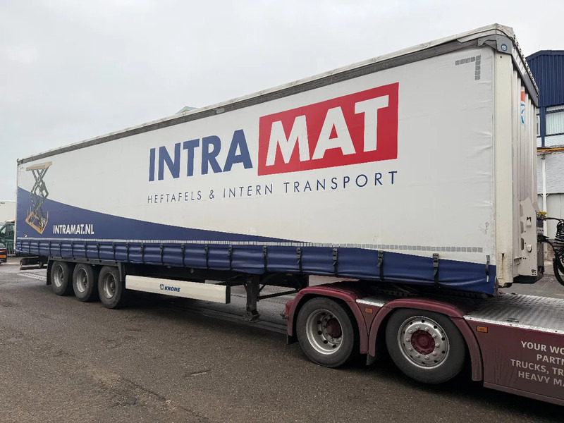 Krone SD - 3 AXLE + ALU BORDEN + SLIDING ROOF - Pressukapellipuoliperävaunu: kuva Krone SD - 3 AXLE + ALU BORDEN + SLIDING ROOF - Pressukapellipuoliperävaunu Krone SD - 3 AXLE + ALU BORDEN + SLIDING ROOF - Pressukapellipuoliperävaunu: kuva Krone SD - 3 AXLE + ALU BORDEN + SLIDING ROOF - Pressukapellipuoliperävaunu