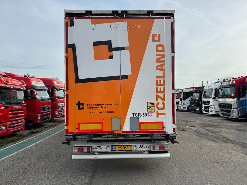 Krone SD 3 AXLE DRUM BRAKES SLIDING ROOF - Pressukapellipuoliperävaunu: kuva Krone SD 3 AXLE DRUM BRAKES SLIDING ROOF - Pressukapellipuoliperävaunu Krone SD 3 AXLE DRUM BRAKES SLIDING ROOF - Pressukapellipuoliperävaunu: kuva Krone SD 3 AXLE DRUM BRAKES SLIDING ROOF - Pressukapellipuoliperävaunu