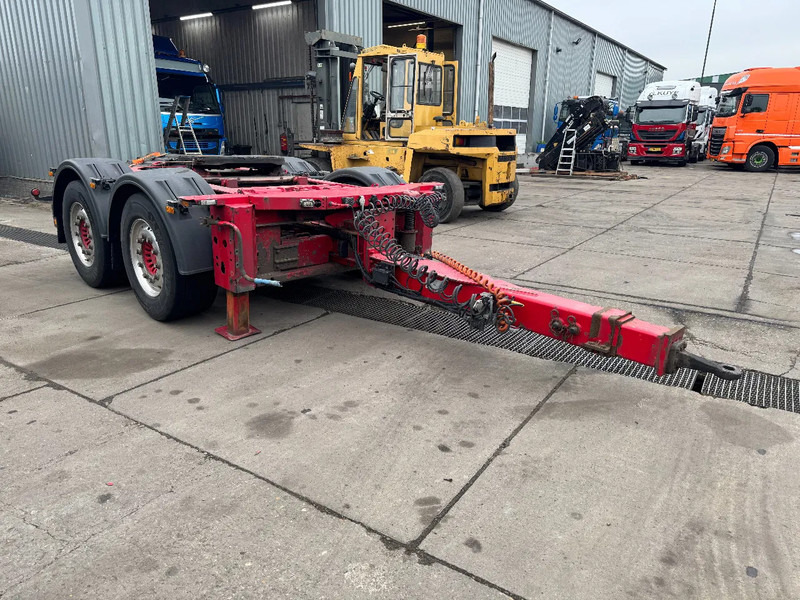 Krone ZZ 2X SAF AXLE UITSCHUIFBARE AANSLUITING - Dolly perävaunu: kuva Krone ZZ 2X SAF AXLE UITSCHUIFBARE AANSLUITING - Dolly perävaunu Krone ZZ 2X SAF AXLE UITSCHUIFBARE AANSLUITING - Dolly perävaunu: kuva Krone ZZ 2X SAF AXLE UITSCHUIFBARE AANSLUITING - Dolly perävaunu