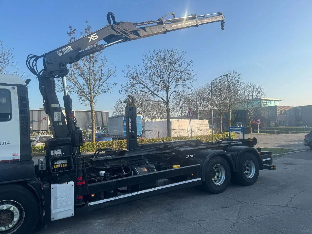 MAN TGS 26.360 6X4 VDL 21T HOOK + HIAB 122 + REMOTE - Nosturiauto: kuva MAN TGS 26.360 6X4 VDL 21T HOOK + HIAB 122 + REMOTE - Nosturiauto MAN TGS 26.360 6X4 VDL 21T HOOK + HIAB 122 + REMOTE - Nosturiauto: kuva MAN TGS 26.360 6X4 VDL 21T HOOK + HIAB 122 + REMOTE - Nosturiauto