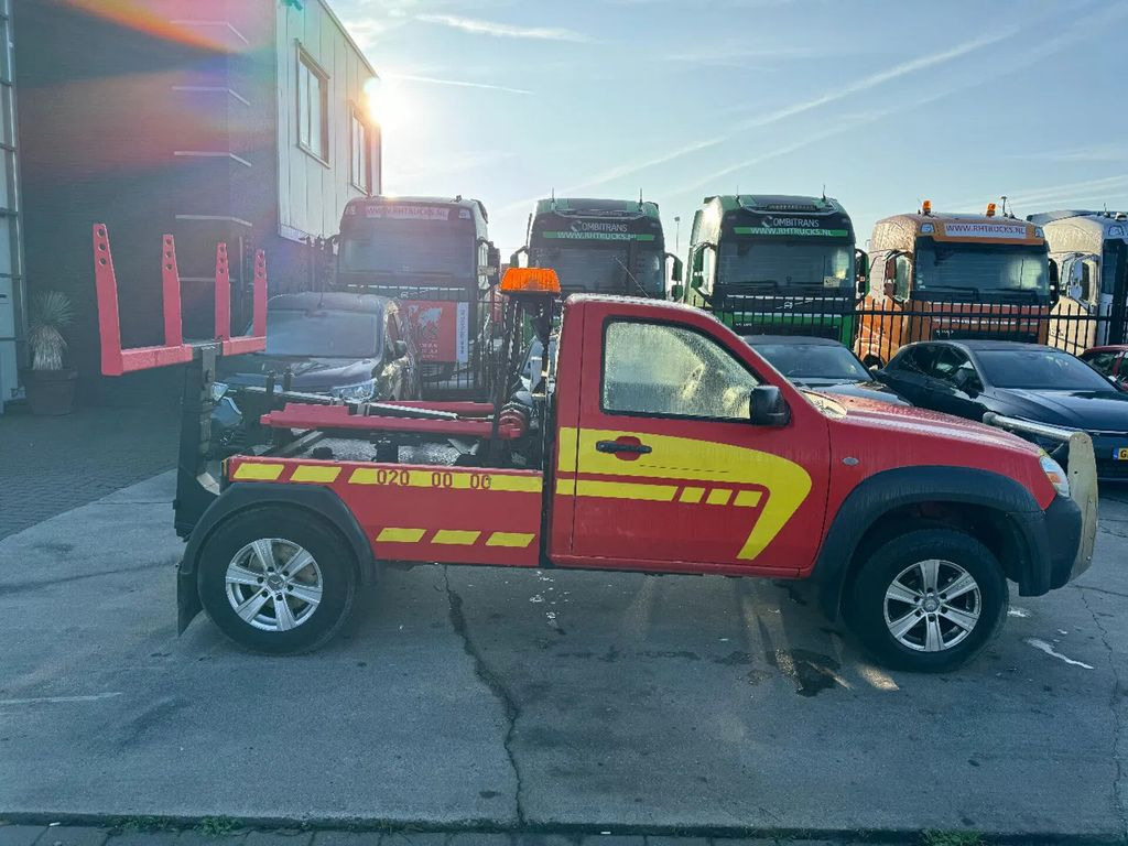 Mazda BT-50 4X4 + TOW TRUCK + DOUBLE WINCH + REMOTE - Hinausauto: kuva Mazda BT-50 4X4 + TOW TRUCK + DOUBLE WINCH + REMOTE - Hinausauto Mazda BT-50 4X4 + TOW TRUCK + DOUBLE WINCH + REMOTE - Hinausauto: kuva Mazda BT-50 4X4 + TOW TRUCK + DOUBLE WINCH + REMOTE - Hinausauto