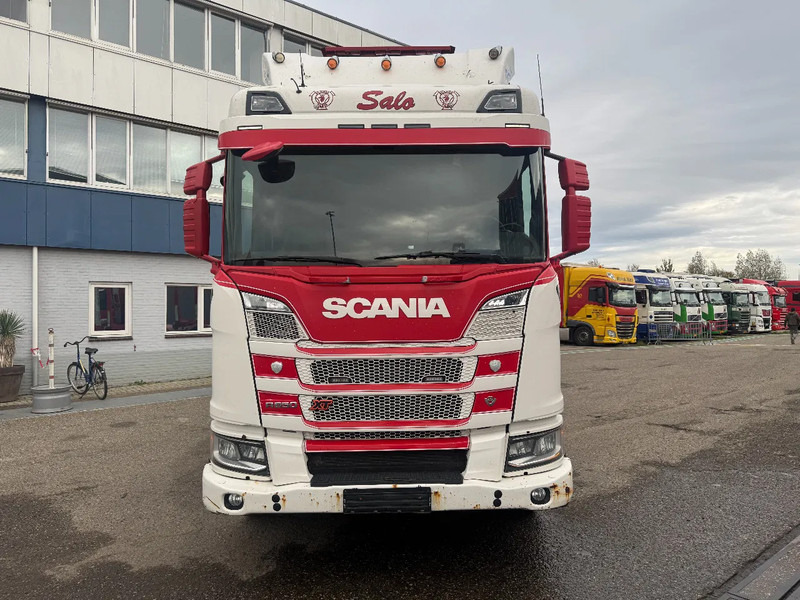 Scania R650 V8 NGS XT 8X4 EURO 6 - Lava-kuorma-auto: kuva Scania R650 V8 NGS XT 8X4 EURO 6 - Lava-kuorma-auto Scania R650 V8 NGS XT 8X4 EURO 6 - Lava-kuorma-auto: kuva Scania R650 V8 NGS XT 8X4 EURO 6 - Lava-kuorma-auto