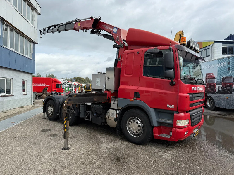 DAF CF 85.410 6X2 EURO 5 + HMF 3000K6 + REMOTE CONTROL - Vetopöytäauto: kuva DAF CF 85.410 6X2 EURO 5 + HMF 3000K6 + REMOTE CONTROL - Vetopöytäauto DAF CF 85.410 6X2 EURO 5 + HMF 3000K6 + REMOTE CONTROL - Vetopöytäauto: kuva DAF CF 85.410 6X2 EURO 5 + HMF 3000K6 + REMOTE CONTROL - Vetopöytäauto