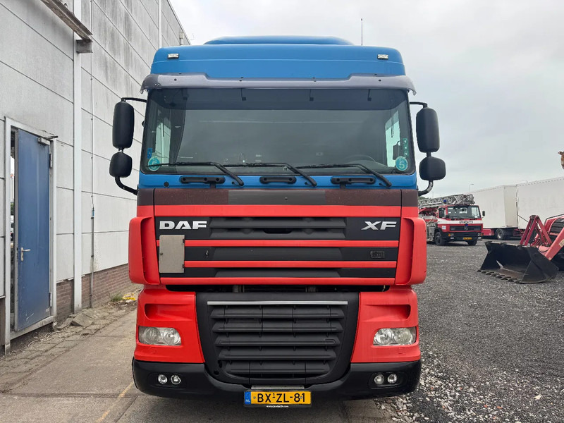 DAF XF 105.410 4X2 MEGA STANDKLIMA AIRCO - Vetopöytäauto: kuva DAF XF 105.410 4X2 MEGA STANDKLIMA AIRCO - Vetopöytäauto DAF XF 105.410 4X2 MEGA STANDKLIMA AIRCO - Vetopöytäauto: kuva DAF XF 105.410 4X2 MEGA STANDKLIMA AIRCO - Vetopöytäauto