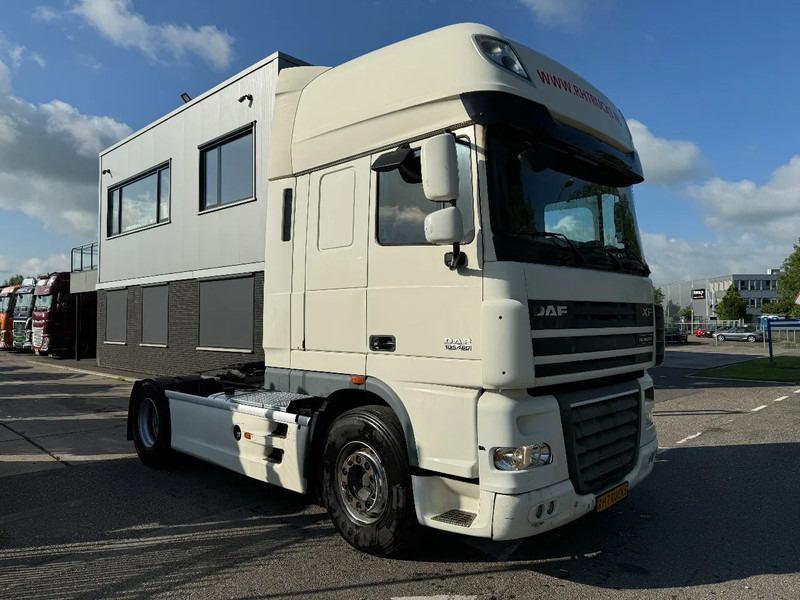 DAF XF 105.460 4X2 EURO 5 HYDRAULIC - Vetopöytäauto: kuva DAF XF 105.460 4X2 EURO 5 HYDRAULIC - Vetopöytäauto DAF XF 105.460 4X2 EURO 5 HYDRAULIC - Vetopöytäauto: kuva DAF XF 105.460 4X2 EURO 5 HYDRAULIC - Vetopöytäauto
