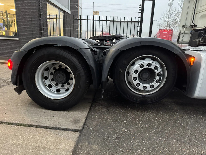 Leasing DAF XF 450 6X2 - EURO 6 + LIFT/STEERING AXLE DAF XF 450 6X2 - EURO 6 + LIFT/STEERING AXLE: kuva Leasing DAF XF 450 6X2 - EURO 6 + LIFT/STEERING AXLE DAF XF 450 6X2 - EURO 6 + LIFT/STEERING AXLE