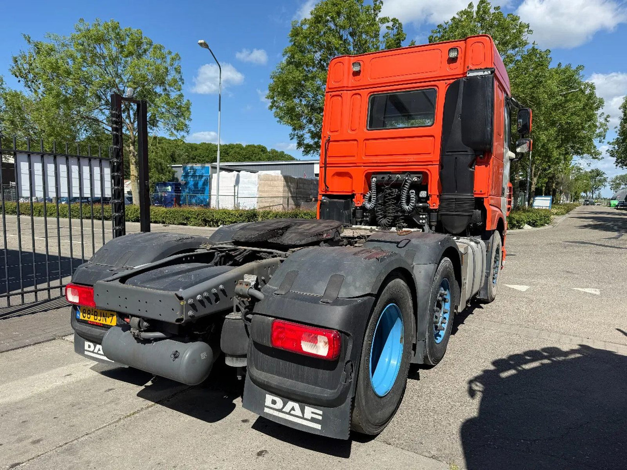 DAF XF 460 6X2 EURO 6 - ONLY 596.110 KM - Vetopöytäauto: kuva DAF XF 460 6X2 EURO 6 - ONLY 596.110 KM - Vetopöytäauto DAF XF 460 6X2 EURO 6 - ONLY 596.110 KM - Vetopöytäauto: kuva DAF XF 460 6X2 EURO 6 - ONLY 596.110 KM - Vetopöytäauto