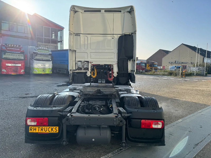 DAF XF 480 4X2 EURO 6 LOW DECK DOUBLE TANK - Vetopöytäauto: kuva DAF XF 480 4X2 EURO 6 LOW DECK DOUBLE TANK - Vetopöytäauto DAF XF 480 4X2 EURO 6 LOW DECK DOUBLE TANK - Vetopöytäauto: kuva DAF XF 480 4X2 EURO 6 LOW DECK DOUBLE TANK - Vetopöytäauto