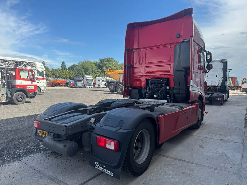 DAF XF 480 6X2 EURO 6 SKIRTS AIRCO AUTOMATIC - Vetopöytäauto: kuva DAF XF 480 6X2 EURO 6 SKIRTS AIRCO AUTOMATIC - Vetopöytäauto DAF XF 480 6X2 EURO 6 SKIRTS AIRCO AUTOMATIC - Vetopöytäauto: kuva DAF XF 480 6X2 EURO 6 SKIRTS AIRCO AUTOMATIC - Vetopöytäauto