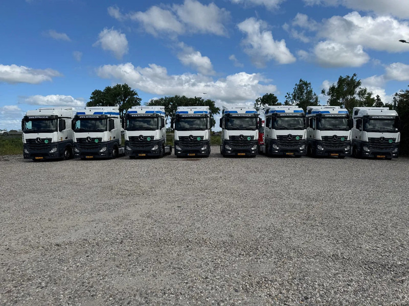 Mercedes-Benz Actros 1842 4X2 EURO 6 - MEGA - 6 UNITS AVAILABLE! - Vetopöytäauto: kuva Mercedes-Benz Actros 1842 4X2 EURO 6 - MEGA - 6 UNITS AVAILABLE! - Vetopöytäauto Mercedes-Benz Actros 1842 4X2 EURO 6 - MEGA - 6 UNITS AVAILABLE! - Vetopöytäauto: kuva Mercedes-Benz Actros 1842 4X2 EURO 6 - MEGA - 6 UNITS AVAILABLE! - Vetopöytäauto
