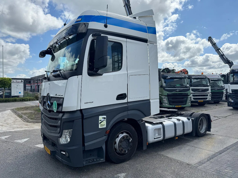 Mercedes-Benz Actros 1842 6 UNITS AVAILABLE EURO 6 4X2 - Vetopöytäauto: kuva Mercedes-Benz Actros 1842 6 UNITS AVAILABLE EURO 6 4X2 - Vetopöytäauto Mercedes-Benz Actros 1842 6 UNITS AVAILABLE EURO 6 4X2 - Vetopöytäauto: kuva Mercedes-Benz Actros 1842 6 UNITS AVAILABLE EURO 6 4X2 - Vetopöytäauto