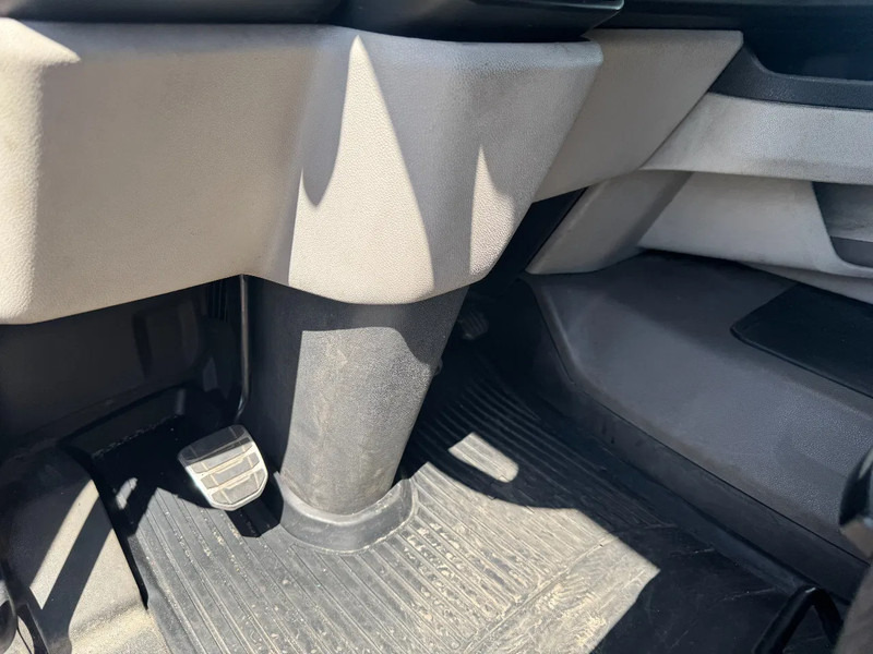 Vetopöytäauto Scania R520 V8 NGS 6X4 EURO 6: kuva Vetopöytäauto Scania R520 V8 NGS 6X4 EURO 6 Vetopöytäauto Scania R520 V8 NGS 6X4 EURO 6: kuva Vetopöytäauto Scania R520 V8 NGS 6X4 EURO 6