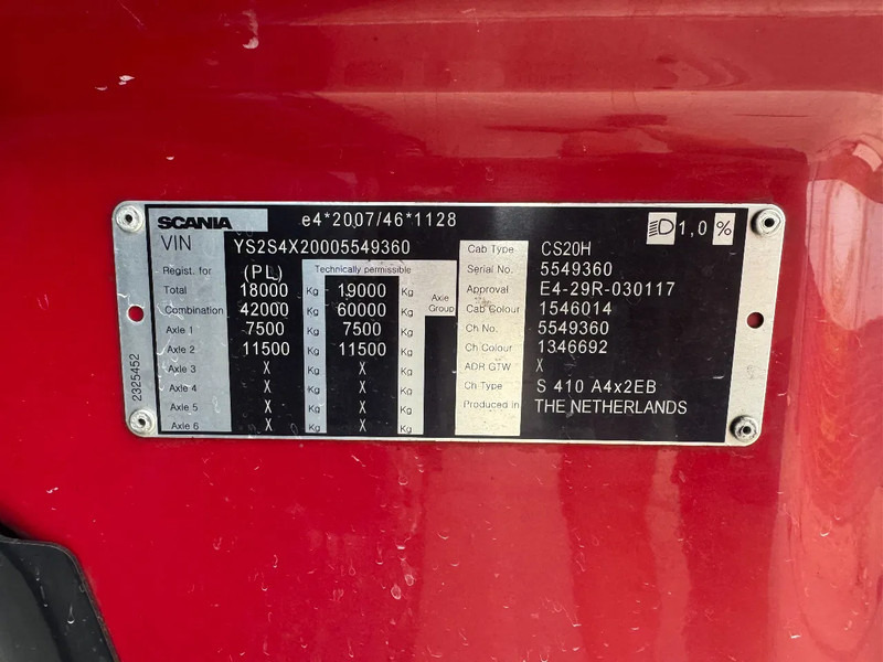 Vetopöytäauto Scania S410 EURO 6 MEGA TÜV TILL 01-2026: kuva Vetopöytäauto Scania S410 EURO 6 MEGA TÜV TILL 01-2026