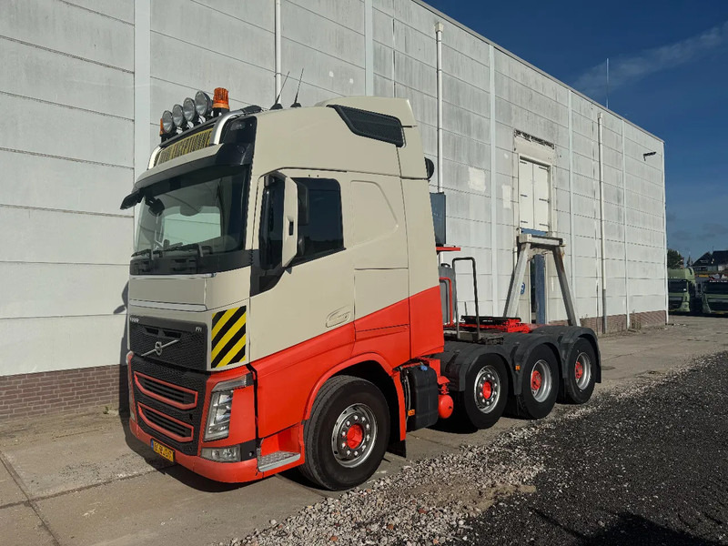 Volvo FH 13.540 8X4, 150 TON, INTARDER, 566862 KM - Vetopöytäauto: kuva Volvo FH 13.540 8X4, 150 TON, INTARDER, 566862 KM - Vetopöytäauto Volvo FH 13.540 8X4, 150 TON, INTARDER, 566862 KM - Vetopöytäauto: kuva Volvo FH 13.540 8X4, 150 TON, INTARDER, 566862 KM - Vetopöytäauto