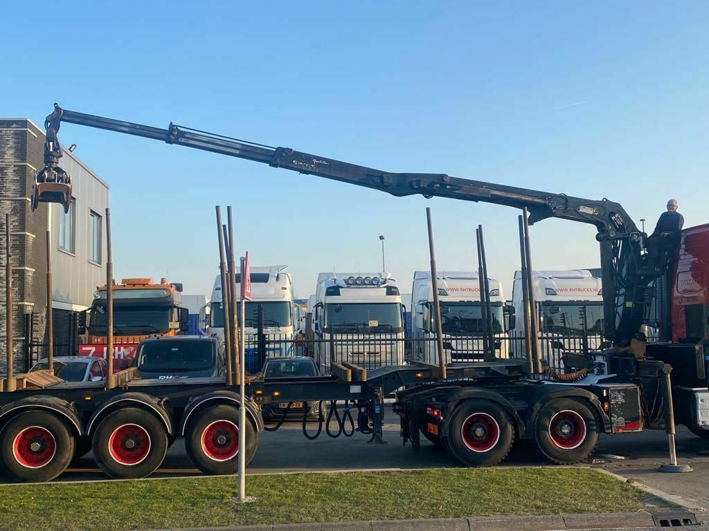 Volvo FH 540 6X4 EURO 6 + EPSILON S260Z96 + TRAILER 4 - Vetopöytäauto: kuva Volvo FH 540 6X4 EURO 6 + EPSILON S260Z96 + TRAILER 4 - Vetopöytäauto Volvo FH 540 6X4 EURO 6 + EPSILON S260Z96 + TRAILER 4 - Vetopöytäauto: kuva Volvo FH 540 6X4 EURO 6 + EPSILON S260Z96 + TRAILER 4 - Vetopöytäauto