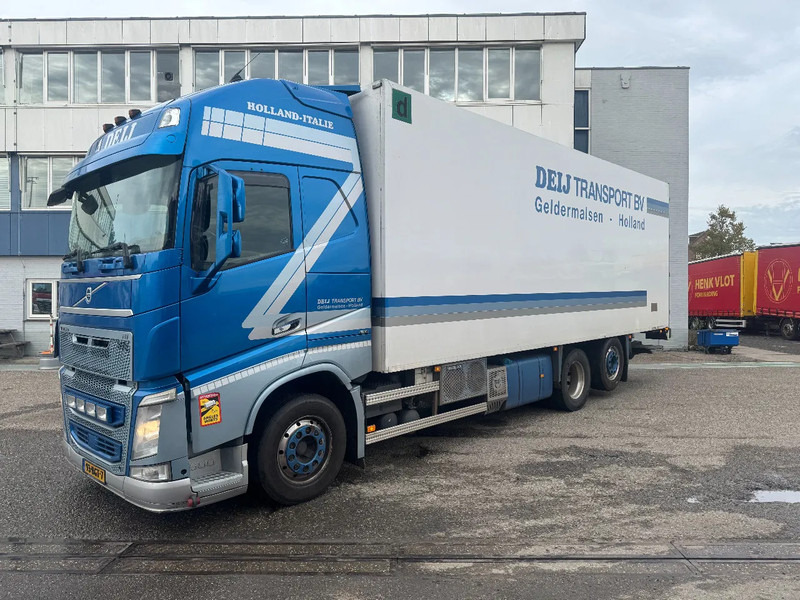 Volvo FH 500 6X2 TRS COOLING EURO 6 DHOLLANDIA LIFT - Refrigeraattori kuorma-auto: kuva Volvo FH 500 6X2 TRS COOLING EURO 6 DHOLLANDIA LIFT - Refrigeraattori kuorma-auto Volvo FH 500 6X2 TRS COOLING EURO 6 DHOLLANDIA LIFT - Refrigeraattori kuorma-auto: kuva Volvo FH 500 6X2 TRS COOLING EURO 6 DHOLLANDIA LIFT - Refrigeraattori kuorma-auto