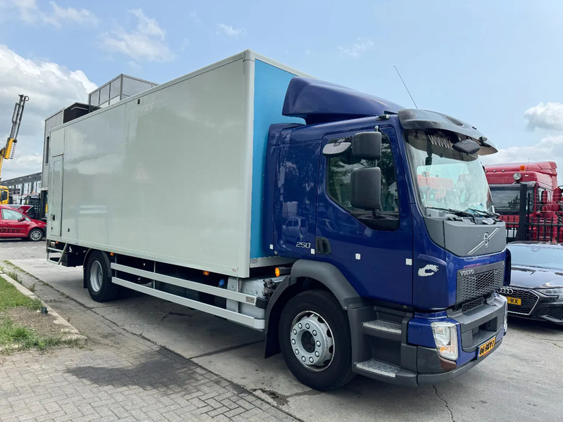 Volvo FL 250 4X2 - EURO 6 + DHOLLANDIA LIFT + TÜV 04-2026 - Umpikori kuorma-auto: kuva Volvo FL 250 4X2 - EURO 6 + DHOLLANDIA LIFT + TÜV 04-2026 - Umpikori kuorma-auto Volvo FL 250 4X2 - EURO 6 + DHOLLANDIA LIFT + TÜV 04-2026 - Umpikori kuorma-auto: kuva Volvo FL 250 4X2 - EURO 6 + DHOLLANDIA LIFT + TÜV 04-2026 - Umpikori kuorma-auto