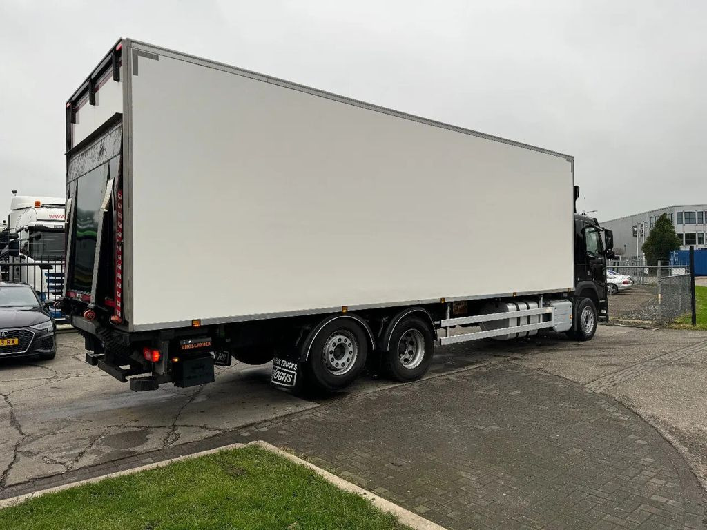 Volvo FM 330 6X2 THERMO KING CHEREAU BOX EURO 6 TÜV TI - Refrigeraattori kuorma-auto: kuva Volvo FM 330 6X2 THERMO KING CHEREAU BOX EURO 6 TÜV TI - Refrigeraattori kuorma-auto Volvo FM 330 6X2 THERMO KING CHEREAU BOX EURO 6 TÜV TI - Refrigeraattori kuorma-auto: kuva Volvo FM 330 6X2 THERMO KING CHEREAU BOX EURO 6 TÜV TI - Refrigeraattori kuorma-auto