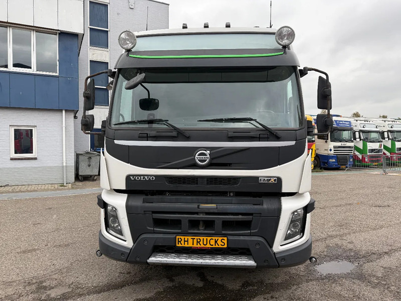 Volvo FMX 500 8x4 HOOKLIFT HIAB XR22SL61, LAST AXLE STEERING - Koukkulava kuorma-auto: kuva Volvo FMX 500 8x4 HOOKLIFT HIAB XR22SL61, LAST AXLE STEERING - Koukkulava kuorma-auto Volvo FMX 500 8x4 HOOKLIFT HIAB XR22SL61, LAST AXLE STEERING - Koukkulava kuorma-auto: kuva Volvo FMX 500 8x4 HOOKLIFT HIAB XR22SL61, LAST AXLE STEERING - Koukkulava kuorma-auto