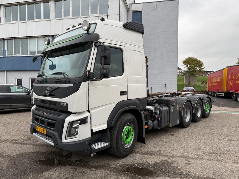 Leasing Volvo FMX 500 8x4 HOOKLIFT HIAB XR22SL61, LAST AXLE STEERING Volvo FMX 500 8x4 HOOKLIFT HIAB XR22SL61, LAST AXLE STEERING: kuva Leasing Volvo FMX 500 8x4 HOOKLIFT HIAB XR22SL61, LAST AXLE STEERING Volvo FMX 500 8x4 HOOKLIFT HIAB XR22SL61, LAST AXLE STEERING