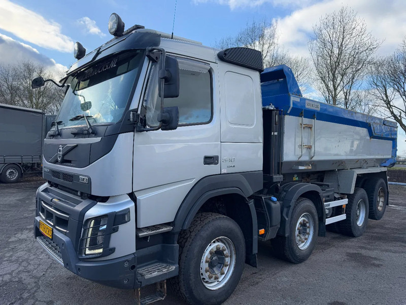 Kippiauto kuorma-auto Volvo FMX 540 8X4 - EURO 6 + KIPPER + LIFTING AXLE: kuva Kippiauto kuorma-auto Volvo FMX 540 8X4 - EURO 6 + KIPPER + LIFTING AXLE