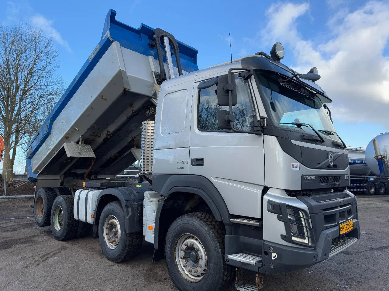 Volvo FMX 540 8X4 - EURO 6 + KIPPER + LIFTING AXLE Volvo FMX 540 8X4 - EURO 6 + KIPPER + LIFTING AXLE - Kippiauto kuorma-auto: kuva Volvo FMX 540 8X4 - EURO 6 + KIPPER + LIFTING AXLE Volvo FMX 540 8X4 - EURO 6 + KIPPER + LIFTING AXLE - Kippiauto kuorma-auto Volvo FMX 540 8X4 - EURO 6 + KIPPER + LIFTING AXLE Volvo FMX 540 8X4 - EURO 6 + KIPPER + LIFTING AXLE - Kippiauto kuorma-auto: kuva Volvo FMX 540 8X4 - EURO 6 + KIPPER + LIFTING AXLE Volvo FMX 540 8X4 - EURO 6 + KIPPER + LIFTING AXLE - Kippiauto kuorma-auto