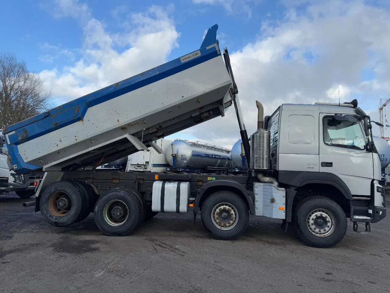 Volvo FMX 540 8X4 - EURO 6 + KIPPER + LIFTING AXLE Volvo FMX 540 8X4 - EURO 6 + KIPPER + LIFTING AXLE - Kippiauto kuorma-auto: kuva Volvo FMX 540 8X4 - EURO 6 + KIPPER + LIFTING AXLE Volvo FMX 540 8X4 - EURO 6 + KIPPER + LIFTING AXLE - Kippiauto kuorma-auto Volvo FMX 540 8X4 - EURO 6 + KIPPER + LIFTING AXLE Volvo FMX 540 8X4 - EURO 6 + KIPPER + LIFTING AXLE - Kippiauto kuorma-auto: kuva Volvo FMX 540 8X4 - EURO 6 + KIPPER + LIFTING AXLE Volvo FMX 540 8X4 - EURO 6 + KIPPER + LIFTING AXLE - Kippiauto kuorma-auto