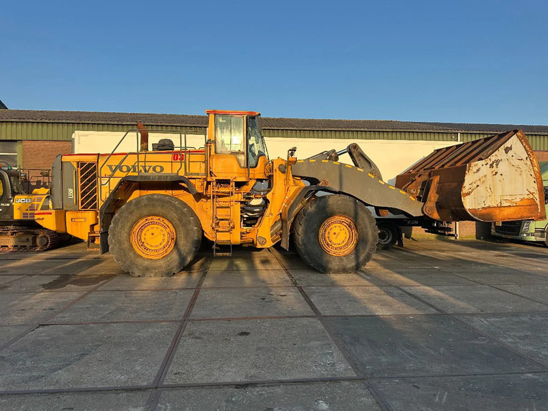 Volvo L350F, CE, 400 CM BUCKET, AUTO LUB, AIRCO - Pyöräkuormaaja: kuva Volvo L350F, CE, 400 CM BUCKET, AUTO LUB, AIRCO - Pyöräkuormaaja Volvo L350F, CE, 400 CM BUCKET, AUTO LUB, AIRCO - Pyöräkuormaaja: kuva Volvo L350F, CE, 400 CM BUCKET, AUTO LUB, AIRCO - Pyöräkuormaaja