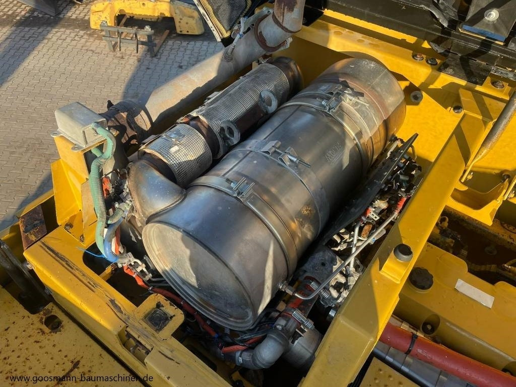 Telakaivukone CAT 352 F: kuva Telakaivukone CAT 352 F