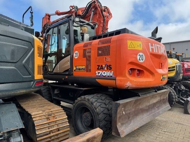 Hitachi ZX 170 W - Pyöräalustainen kaivinkone: kuva Hitachi ZX 170 W - Pyöräalustainen kaivinkone Hitachi ZX 170 W - Pyöräalustainen kaivinkone: kuva Hitachi ZX 170 W - Pyöräalustainen kaivinkone