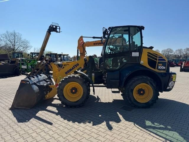 KOMATSU WA 100M - Pyöräkuormaaja: kuva KOMATSU WA 100M - Pyöräkuormaaja KOMATSU WA 100M - Pyöräkuormaaja: kuva KOMATSU WA 100M - Pyöräkuormaaja