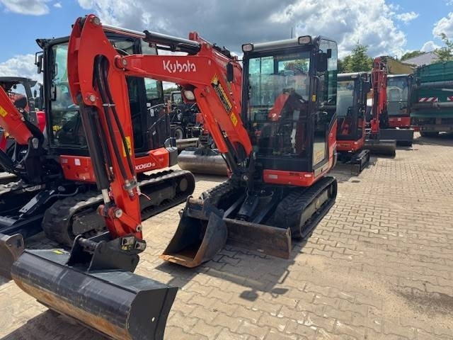 KUBOTA KX027-4 - Minikuormaaja: kuva KUBOTA KX027-4 - Minikuormaaja KUBOTA KX027-4 - Minikuormaaja: kuva KUBOTA KX027-4 - Minikuormaaja
