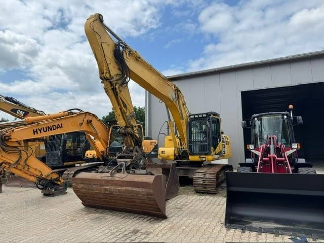Komatsu PC 240 NLC-10 - Telakaivukone: kuva Komatsu PC 240 NLC-10 - Telakaivukone Komatsu PC 240 NLC-10 - Telakaivukone: kuva Komatsu PC 240 NLC-10 - Telakaivukone