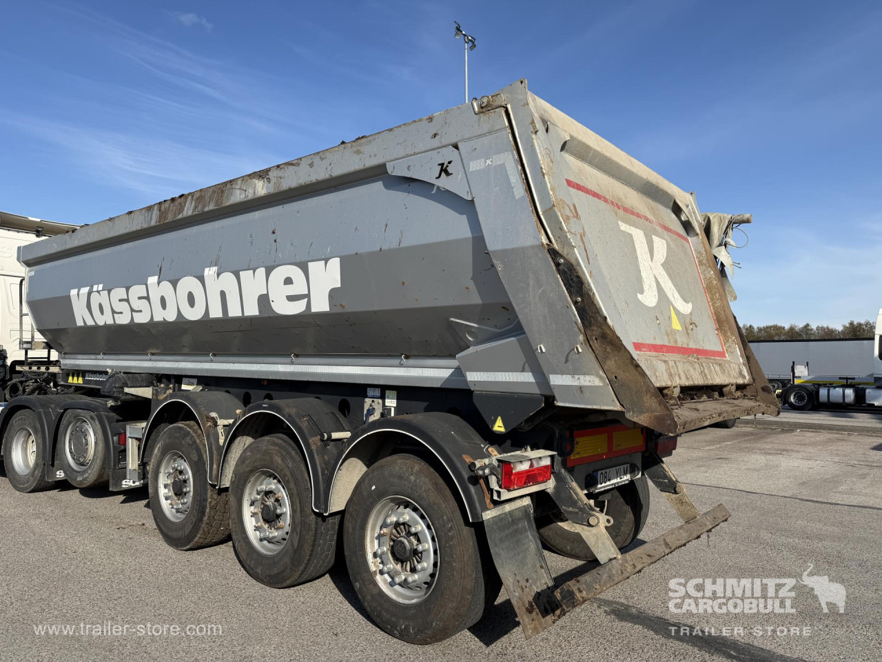 KAESSBOHRER Tipper Steel half pipe body 27m³ - Kippiauto puoliperävaunu: kuva KAESSBOHRER Tipper Steel half pipe body 27m³ - Kippiauto puoliperävaunu KAESSBOHRER Tipper Steel half pipe body 27m³ - Kippiauto puoliperävaunu: kuva KAESSBOHRER Tipper Steel half pipe body 27m³ - Kippiauto puoliperävaunu