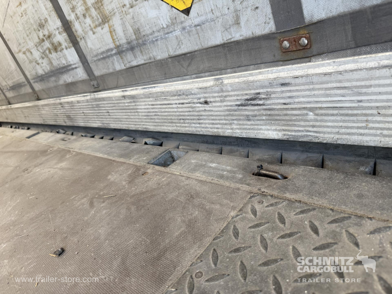 SCHMITZ Curtainsider Standard - Pressukapellipuoliperävaunu: kuva SCHMITZ Curtainsider Standard - Pressukapellipuoliperävaunu SCHMITZ Curtainsider Standard - Pressukapellipuoliperävaunu: kuva SCHMITZ Curtainsider Standard - Pressukapellipuoliperävaunu