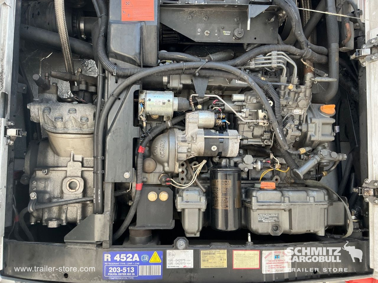 SCHMITZ Reefer Standard - Isoterminen puoliperävaunu: kuva SCHMITZ Reefer Standard - Isoterminen puoliperävaunu SCHMITZ Reefer Standard - Isoterminen puoliperävaunu: kuva SCHMITZ Reefer Standard - Isoterminen puoliperävaunu