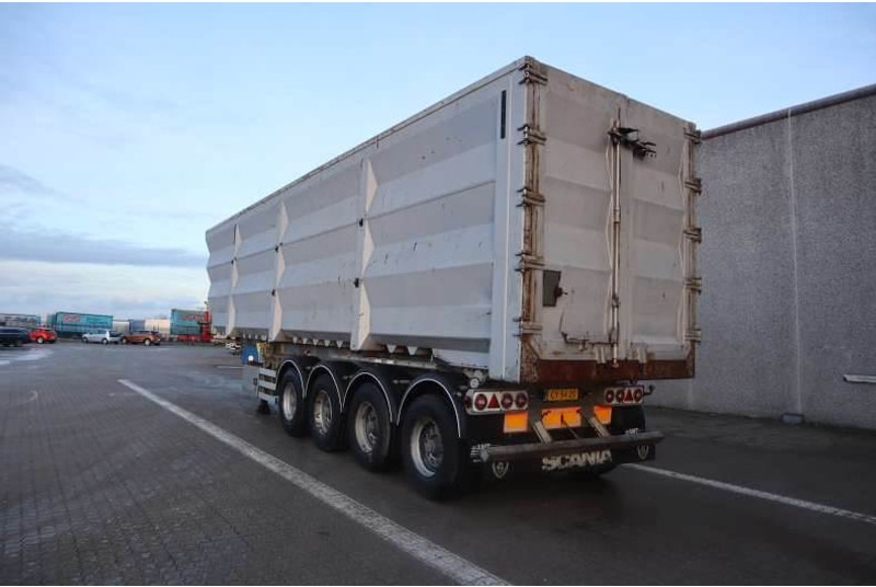 AMT MTDK 4-axle Tipper/Kipper/Tiptrailer 67 m³ - Kippiauto puoliperävaunu: kuva AMT MTDK 4-axle Tipper/Kipper/Tiptrailer 67 m³ - Kippiauto puoliperävaunu AMT MTDK 4-axle Tipper/Kipper/Tiptrailer 67 m³ - Kippiauto puoliperävaunu: kuva AMT MTDK 4-axle Tipper/Kipper/Tiptrailer 67 m³ - Kippiauto puoliperävaunu