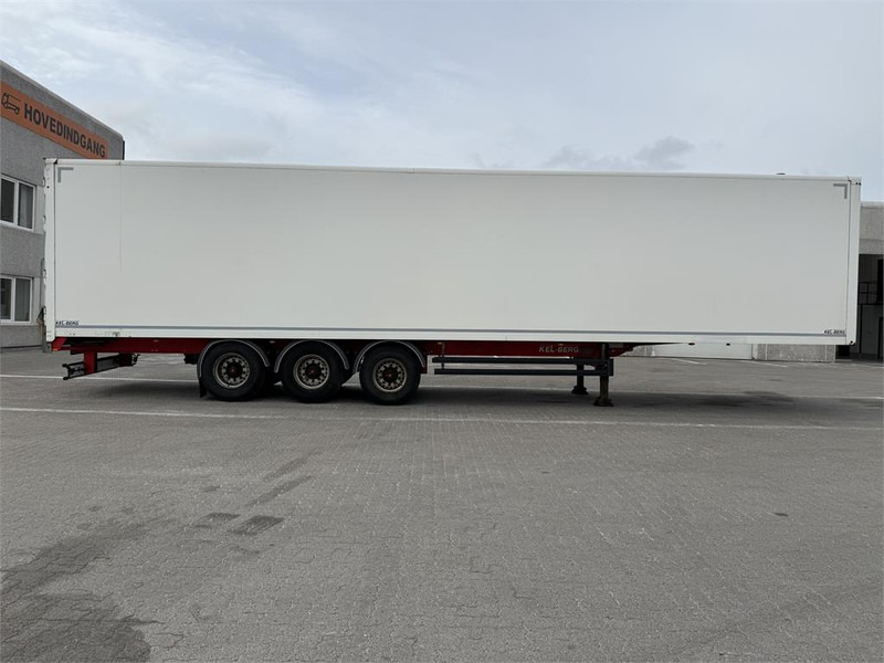 KEL-BERG Boxtrailer / Kofferauflieger / Bokstrailer - Umpikori puoliperävaunu: kuva KEL-BERG Boxtrailer / Kofferauflieger / Bokstrailer - Umpikori puoliperävaunu KEL-BERG Boxtrailer / Kofferauflieger / Bokstrailer - Umpikori puoliperävaunu: kuva KEL-BERG Boxtrailer / Kofferauflieger / Bokstrailer - Umpikori puoliperävaunu