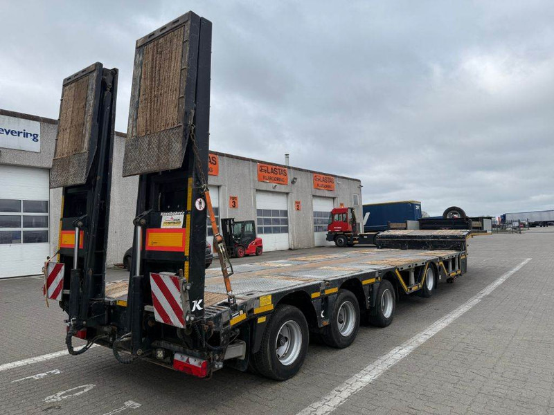 Kässbohrer 4-Axle Stepdeck trailer/Udtrækstrailer/Tiefbettauf - Apuvaunu puoliperävaunu: kuva Kässbohrer 4-Axle Stepdeck trailer/Udtrækstrailer/Tiefbettauf - Apuvaunu puoliperävaunu Kässbohrer 4-Axle Stepdeck trailer/Udtrækstrailer/Tiefbettauf - Apuvaunu puoliperävaunu: kuva Kässbohrer 4-Axle Stepdeck trailer/Udtrækstrailer/Tiefbettauf - Apuvaunu puoliperävaunu