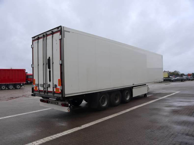 Krone Reefertrailer/Kühlauflieger/køletrailer - Refrigeraattori puoliperävaunu: kuva Krone Reefertrailer/Kühlauflieger/køletrailer - Refrigeraattori puoliperävaunu Krone Reefertrailer/Kühlauflieger/køletrailer - Refrigeraattori puoliperävaunu: kuva Krone Reefertrailer/Kühlauflieger/køletrailer - Refrigeraattori puoliperävaunu