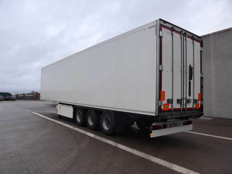 Krone Reefertrailer/Kühlauflieger/køletrailer - Refrigeraattori puoliperävaunu: kuva Krone Reefertrailer/Kühlauflieger/køletrailer - Refrigeraattori puoliperävaunu Krone Reefertrailer/Kühlauflieger/køletrailer - Refrigeraattori puoliperävaunu: kuva Krone Reefertrailer/Kühlauflieger/køletrailer - Refrigeraattori puoliperävaunu