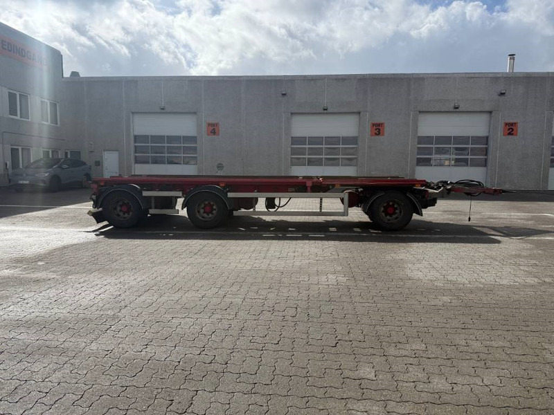 MTDK Transfer trailer / Abrollanhänger / overførin - Konttialus/ Vaihtokuormatilat perävaunu: kuva MTDK Transfer trailer / Abrollanhänger / overførin - Konttialus/ Vaihtokuormatilat perävaunu MTDK Transfer trailer / Abrollanhänger / overførin - Konttialus/ Vaihtokuormatilat perävaunu: kuva MTDK Transfer trailer / Abrollanhänger / overførin - Konttialus/ Vaihtokuormatilat perävaunu