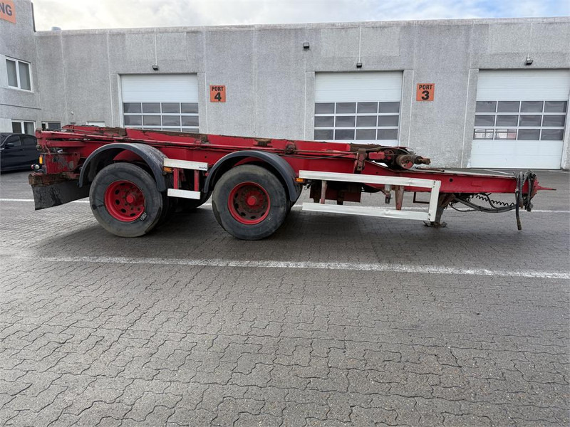 Nopa 2 aks. - Kippiauto perävaunu: kuva Nopa 2 aks. - Kippiauto perävaunu Nopa 2 aks. - Kippiauto perävaunu: kuva Nopa 2 aks. - Kippiauto perävaunu