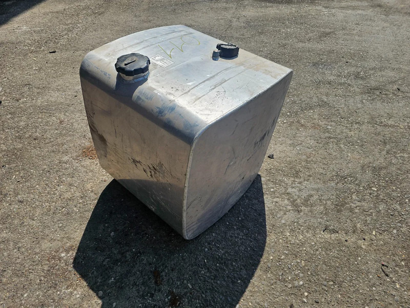 ACGB 787 Mercedes Actros - A6624703501 - Dieseltank 290 Liter - Polttoainetankki - Kuorma-auto: kuva ACGB 787 Mercedes Actros - A6624703501 - Dieseltank 290 Liter - Polttoainetankki - Kuorma-auto ACGB 787 Mercedes Actros - A6624703501 - Dieseltank 290 Liter - Polttoainetankki - Kuorma-auto: kuva ACGB 787 Mercedes Actros - A6624703501 - Dieseltank 290 Liter - Polttoainetankki - Kuorma-auto